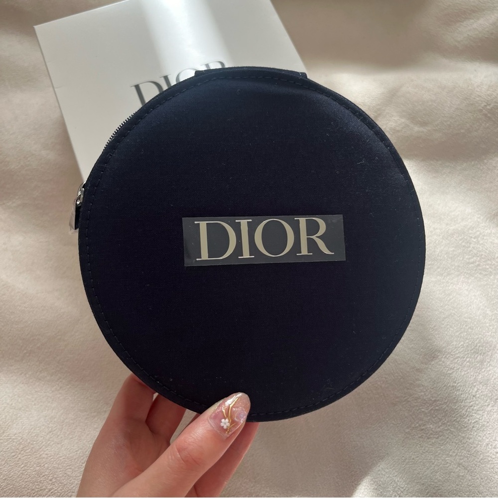 Dior Beaute Vanity Mirror Round Case - Picture 2 of 8